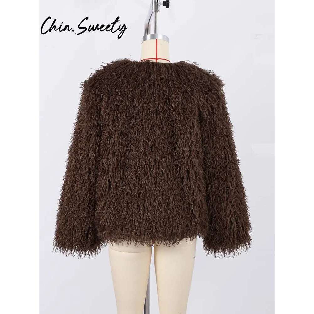 Urban Tassel Solid Women Coat Casual O Neck Faux Fur Long Sleeve Thicken Female Overcoat 2024 Winter Fashion Lady Streetwear