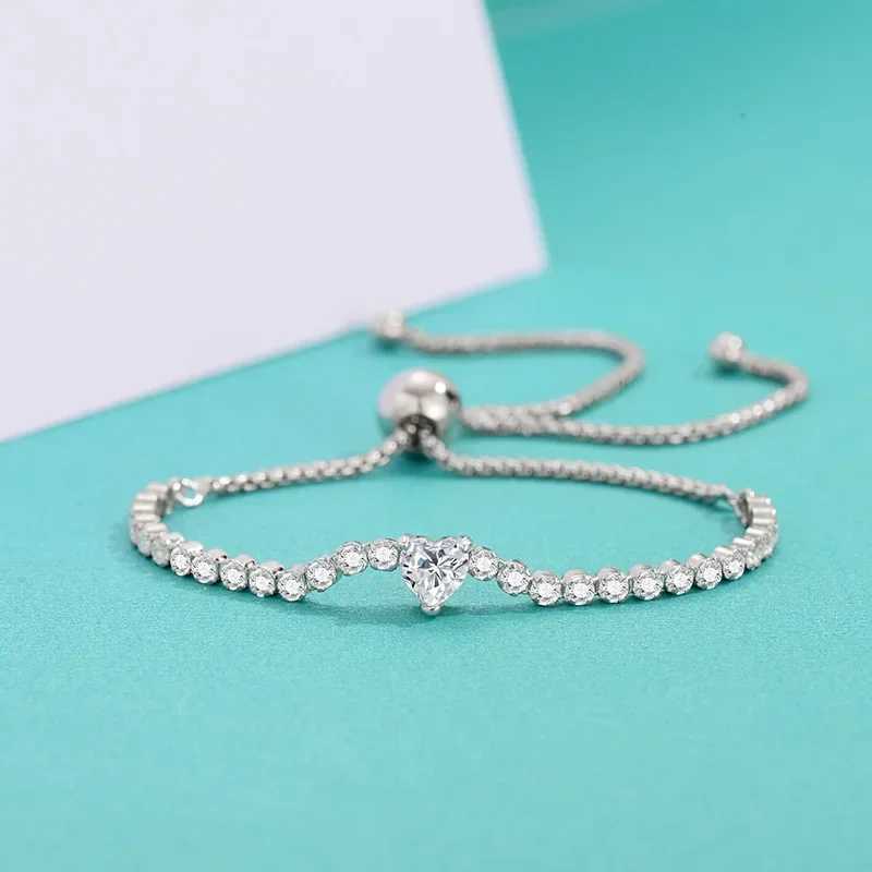 Certified Heart 0.5CT Bracelet for Wedding Party Moissanite Bracelet for Women 925 Sterling Silver Luxury Fine Jewelry W250526