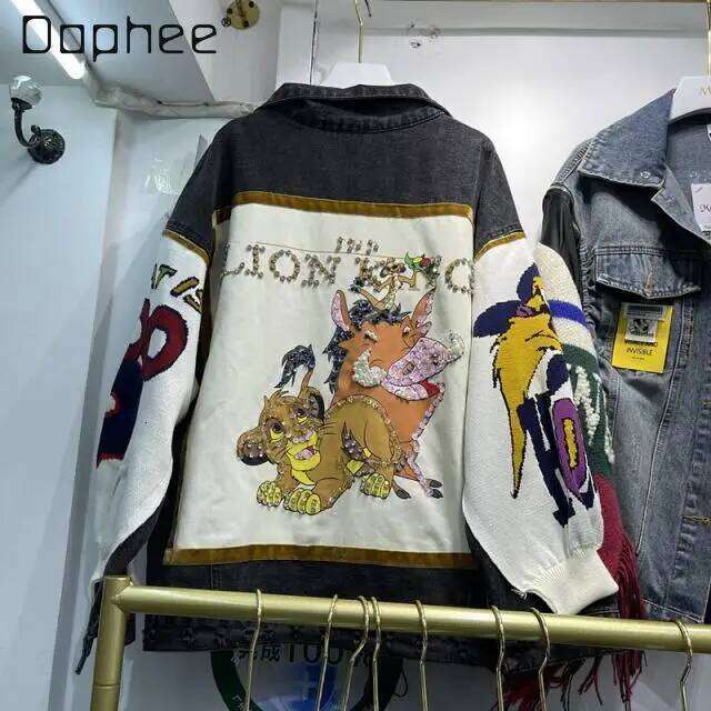 Spring And Autumn New Korean Version Loose Denim Jacket Women's Cartoon Rhinestone Heavy Industry Splicing Contrasting Color Top