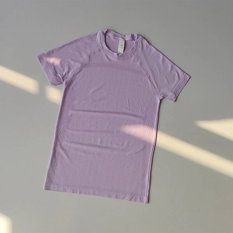 Seamless Nude Yoga Short-sleeved Sports Top for Women Quick-drying Elastic Breathable Fiess Suit Running Pilates Loose