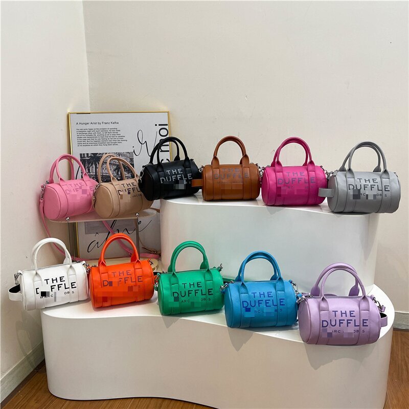 Top brand high-quality brand new free designer bag 2025 new fashionable single shoulder oblique multifunctional handbag new free designer bag