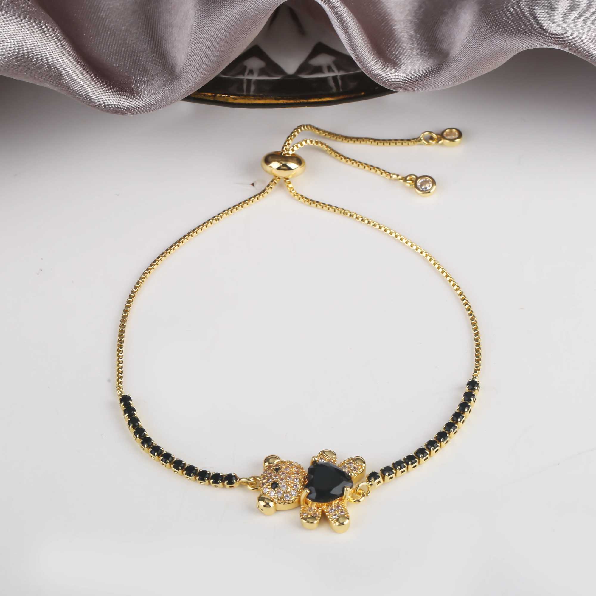 INS Cute Teddy Bear Bracelet For Women Cz Crystal Animal Bracelet High Quality For Engagement Party Gift Wholesale Daily Wear W250526