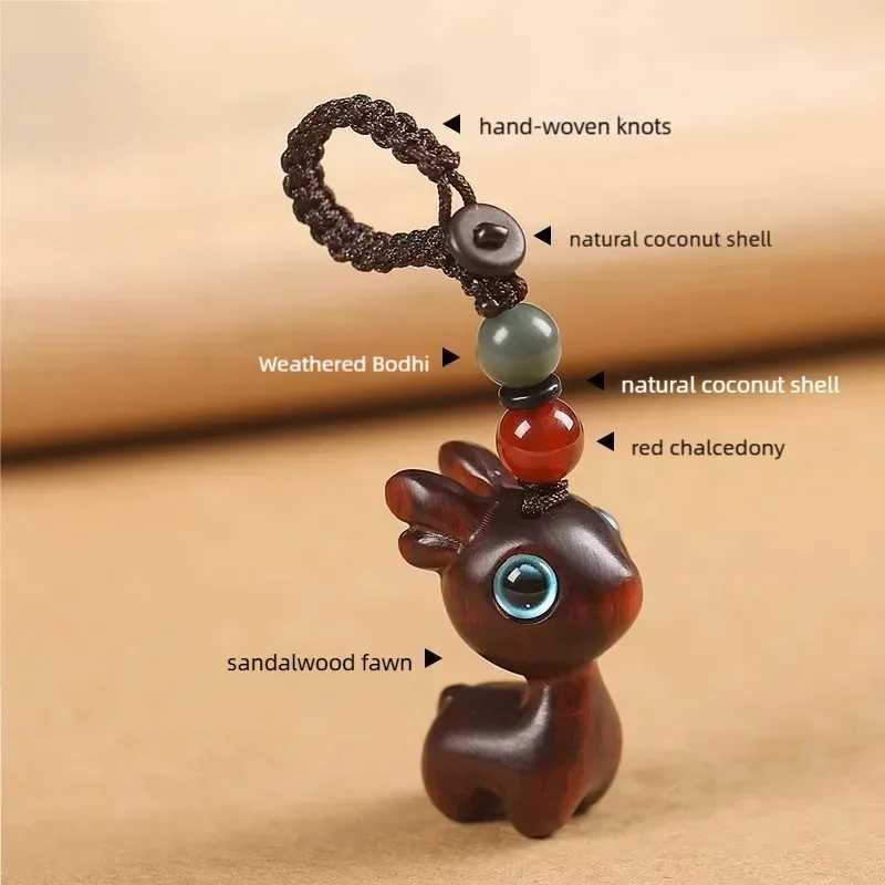 Creative Cute Deer Sandalwood Car Key Ring Chinese Style Wood Pendant Bag Charm Mobile Phone Handmade Prosperity Lucky Keyring W250526