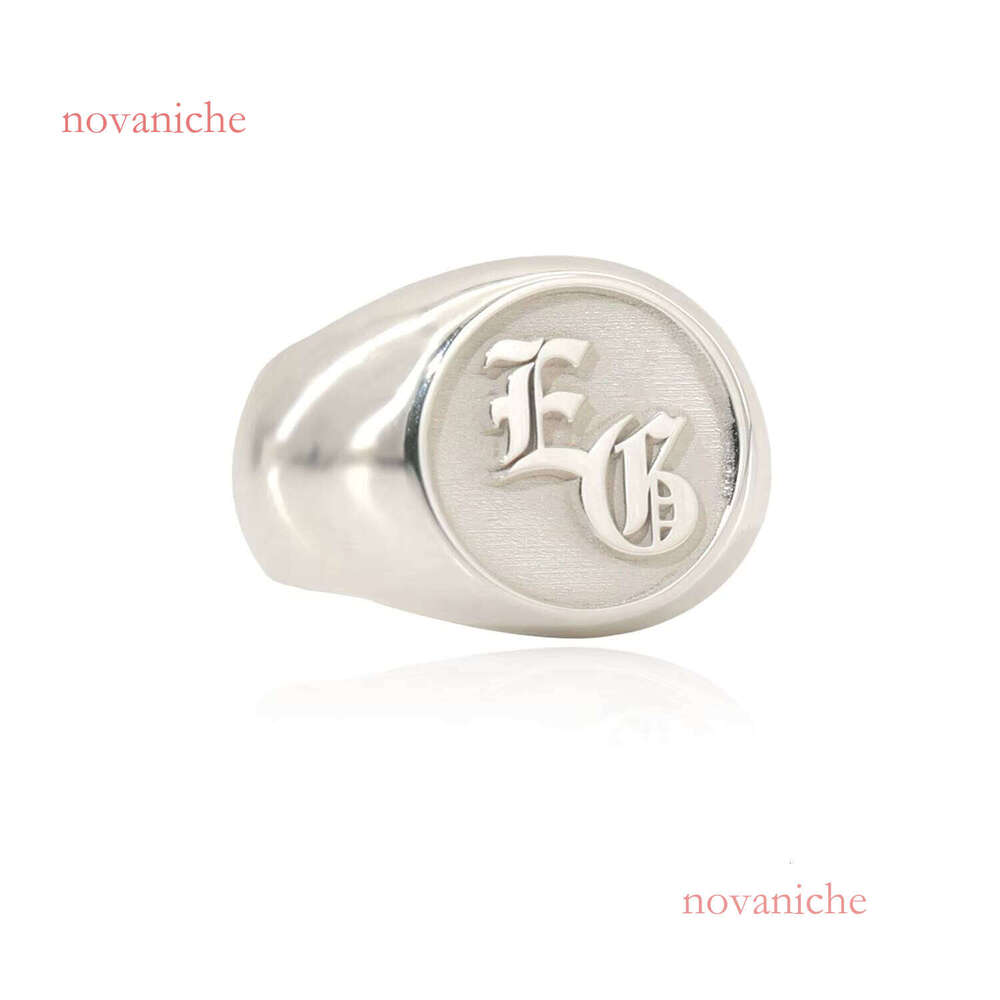 Sier Signet Engraved Old English Personalized Letters Round Fashion Men Ring for Father Gift Wholesale
