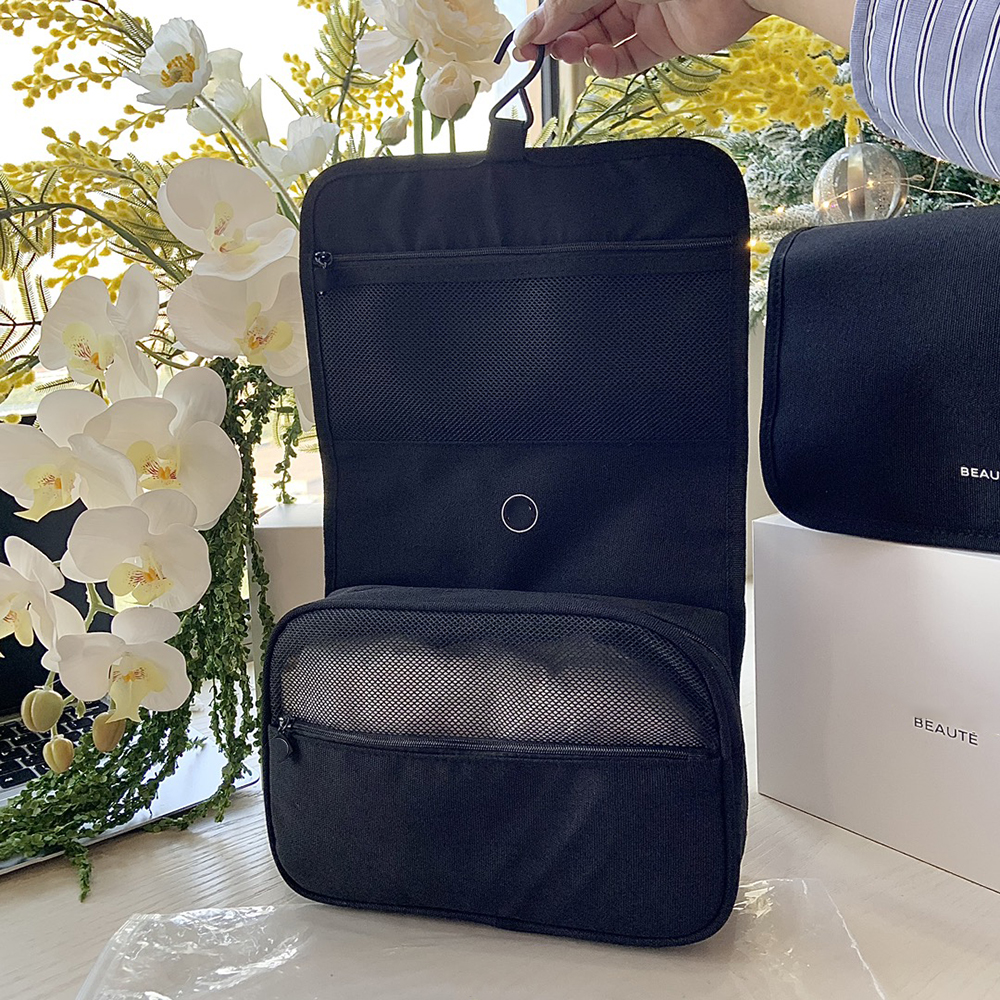 Designer Large Capacity Travel Hanging Dry & Wet Separation Bag Cosmetic Bag Makeup Bag Storage Case Lipstick Organizer Clutch Holder for Travelling