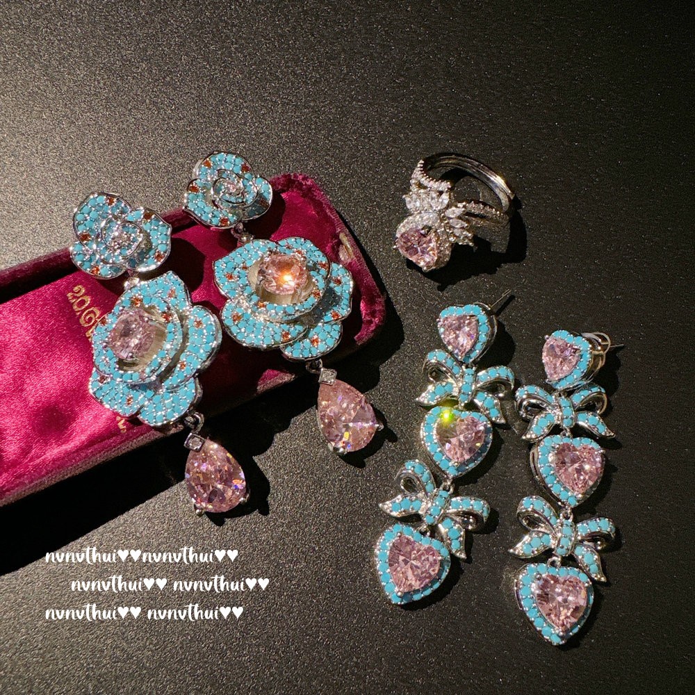 Austrian Court-Inspired Camellia Gemstone Earrings - Vintage 18K Gold Plated Argyle Pink Heart Enamel Drop Earrings