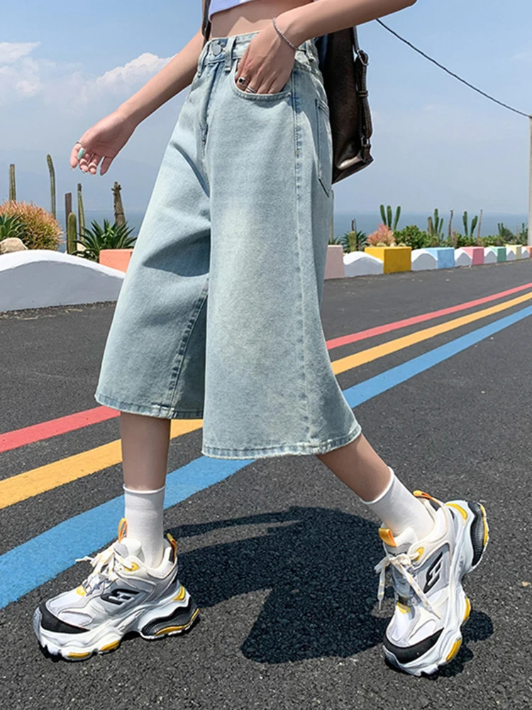 Female Summer American Vintage Baggy Denim Cropped Pants Woman High Waist Washed Wide Leg Jeans Light Blue Loose A Line Shorts 250516Z