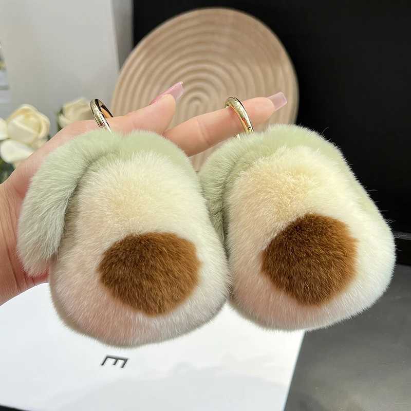 New Cute Fruit Keychain Plush Avocado Car Keychain Pendant Couple Key Cute Plush Doll Backpack Pendant Accessories Car Keychains W250526