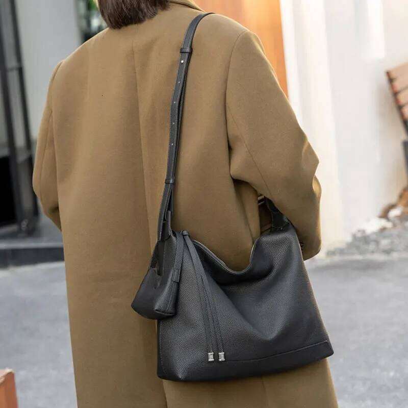 Designer Women's 2025 New Genuine Leather Shoulder Bag High Quality Soft Cowhide Women Crossbody Bags Fashion Handbag