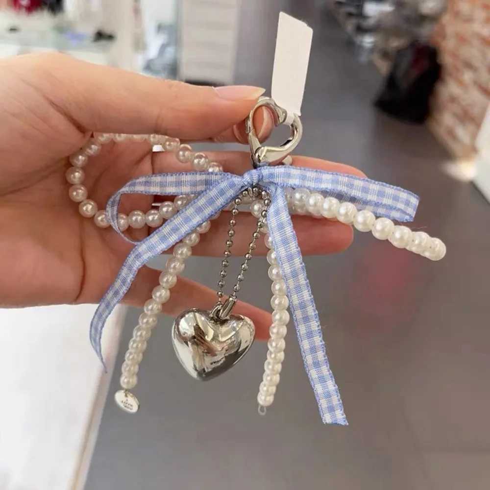 Y2K Lattice Ribbon Bowknot Pearls Bag Pendant Charm Heart Keychain Elegant Beaded Keyring Sweet Key Chain Phone Key Bag Hangings W250526