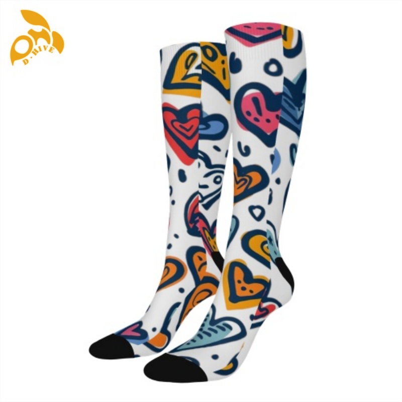 Free delivery.Fashion designer customizes lightweight high-quality full-width printed white and black socks of 44 centimeters