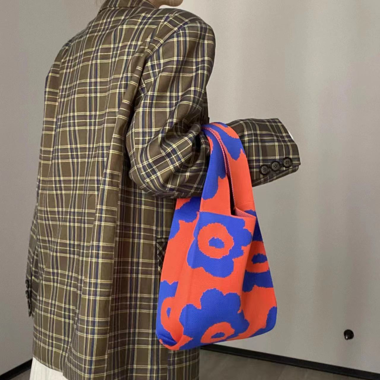 Top quality Brand High Quality New Style Style Knitted Bag Fashion Simple Knit Shoulder Bag Floral Tote Bag Factory New Free Delivery Designer Bag