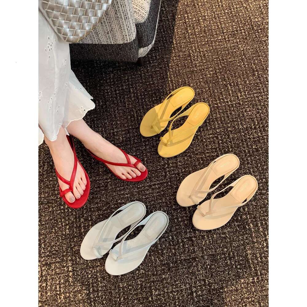 Grape Mom Studiolee New Minimalist Thin Strap Pointed Round Open Toe Chunky Heel Versatile Outdoor Summer Sandals for Women