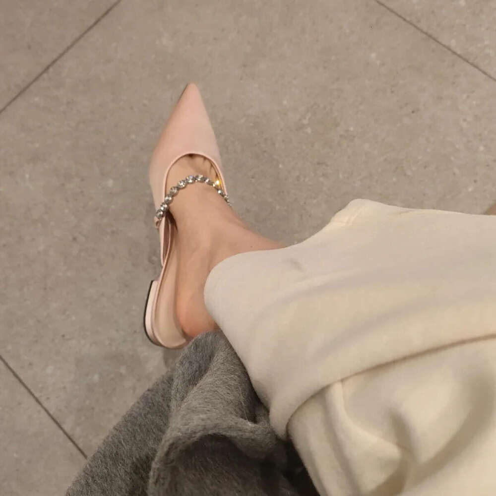 2024 Spring/Summer New Chain Pointed Flat Sandals for Women Outdoor Closed Toe Half Slippers Casual Mules