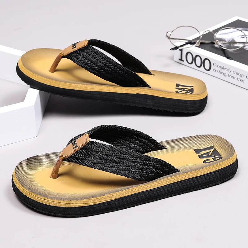Flip-flops summer mens outdoor casual beach shoes breathable lightweight soft-soled slippers non-slip wear-resistant sandals 250526