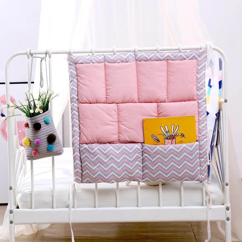 Cartoon Rooms Nursery Hanging Storage Bag Baby Cot Bed Crib Organizer Toy Diaper Pocket for born Bedding Set 5060cm 250517z