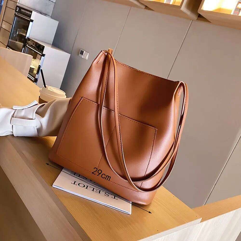All-Match Shoulder Bucket Bags Winter Autumn Large Capacity Vintage With Pouch PU Leather Korean Style Tote Bag