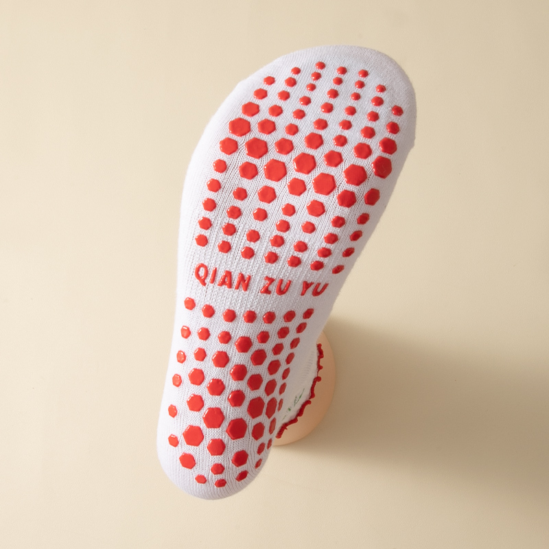 women's mid-calf socks are soft, comfortable and breathable without strangulation, suitable for fitness, dance, yoga, Pilates, running, etc.