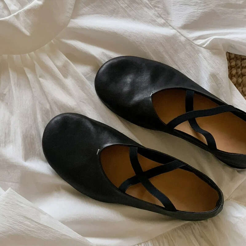 2025 Round Toe Shallow Mouth Cross Strap Mary Jane Shoes Women Summer Autumn Comfortable Ballet Flats