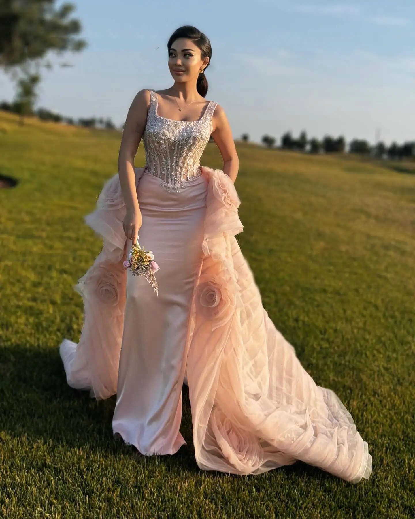 Designer Evening Dresses For Women Square Neck Sleeveless Gown Sequins Detachable Train Dress Party Customized Dress
