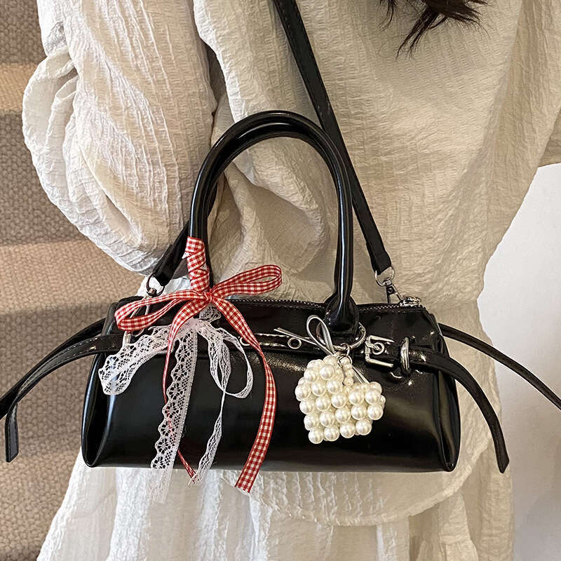 2025 New Style Elegant Handbag uette Niche Casual Versatile Trendy Crossbody Motorcycle Bag For Women