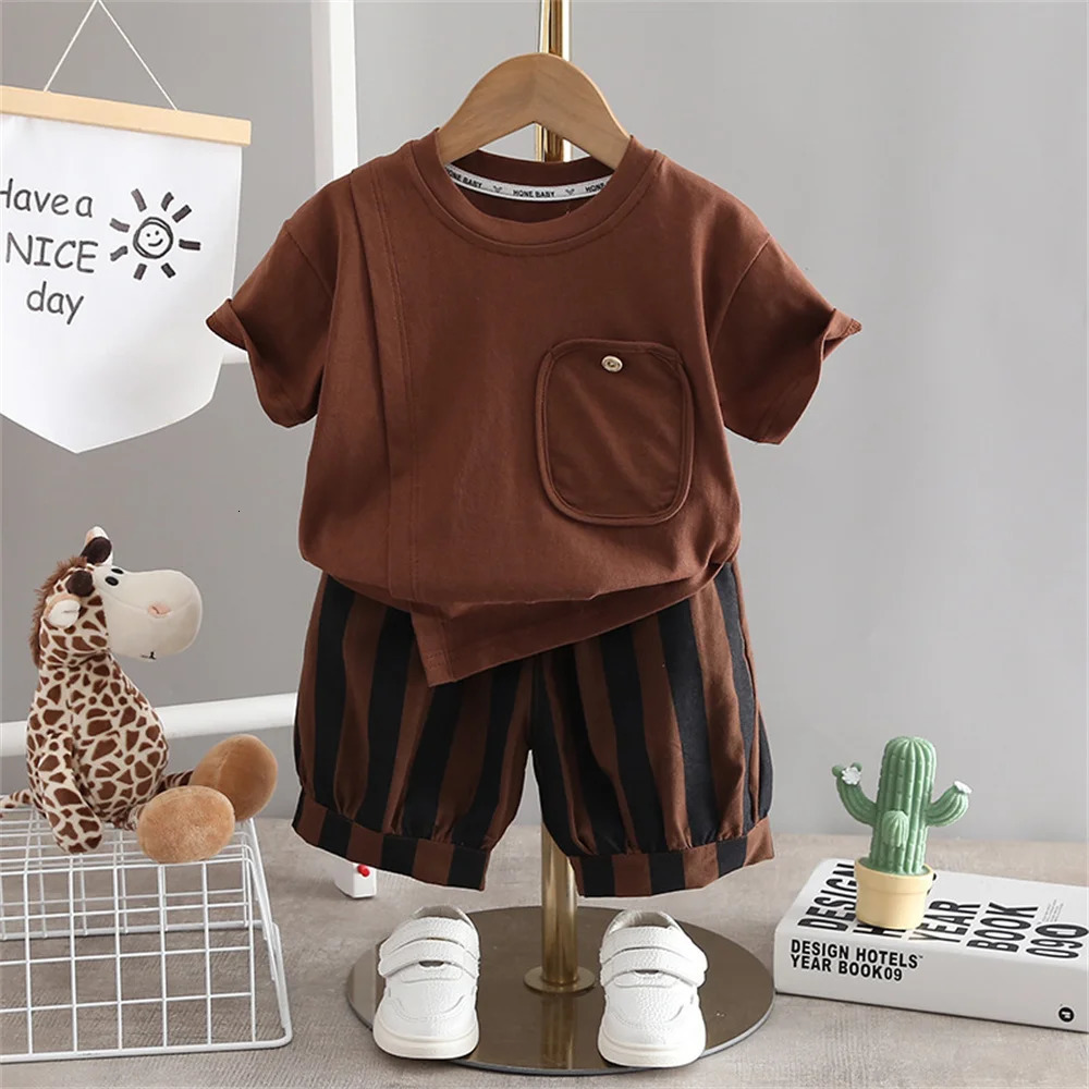 Summer Toddler born Baby Boy Clothes Sets Casual TshirtPants 2Pcs Kids Suits Infant 1st Birthday Children Clothing 250527