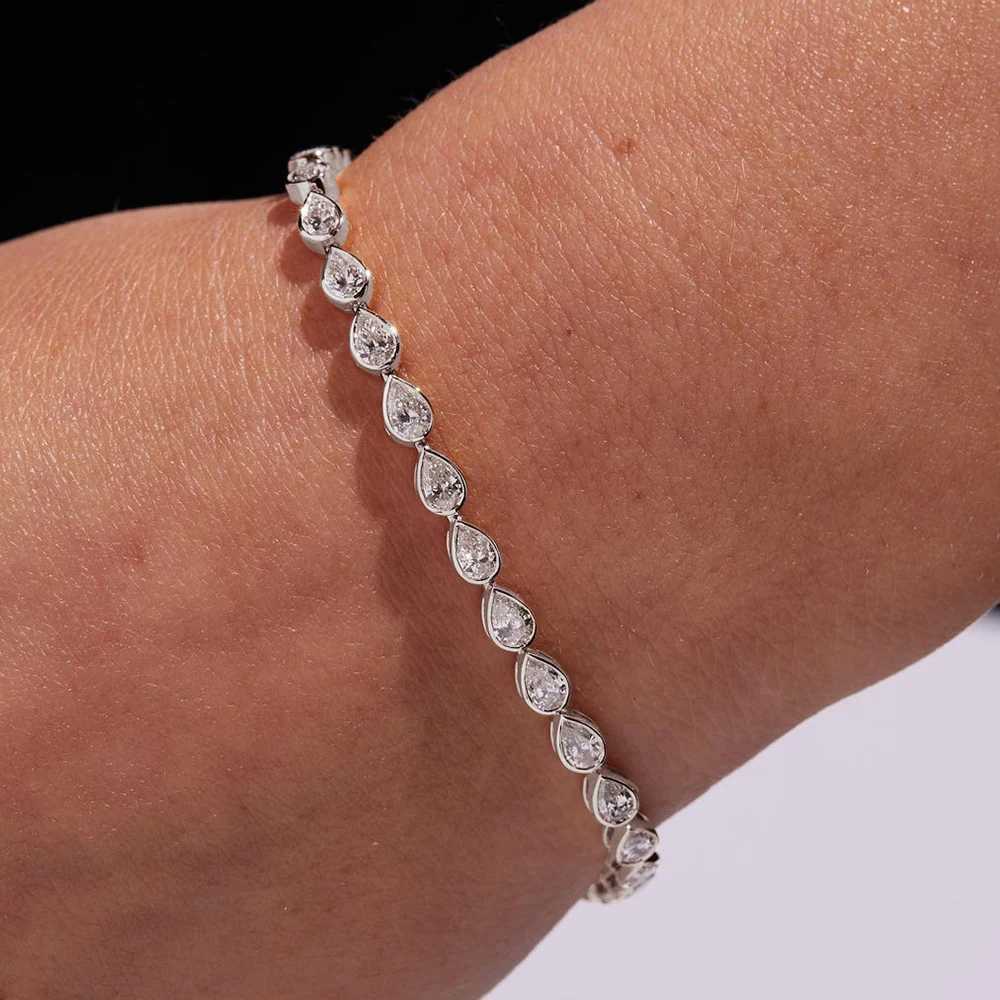 Gra Certified 0.2carat Waterdrop Moissanite Tennis Bracelets Bezel Set 925 Sterling Silver Pear Cut Diamond Bracelet for Women W250526