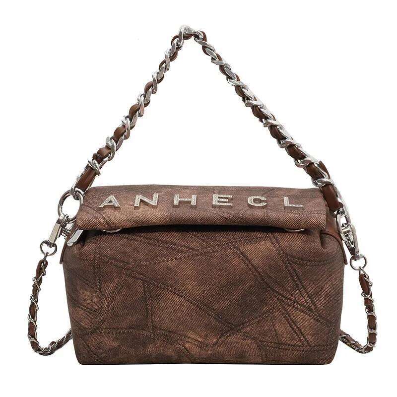 Hot Selling New Retro Fashionable Commuter Chain Letter Denim Bag, A Niche, Simple And Light Women's Crossbody Bag Designer Bags