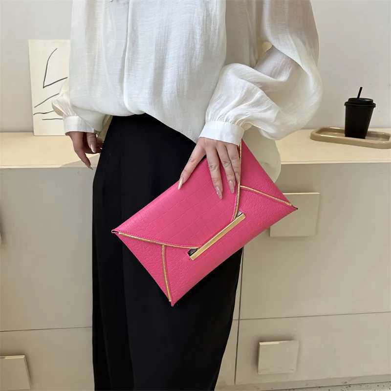 Fashion Stone Patten Womens Clutch Bag PU Leather Envelope Bag Ladies Party Banquet Evening Bag Purse Elegant Wedding Handbags W250527