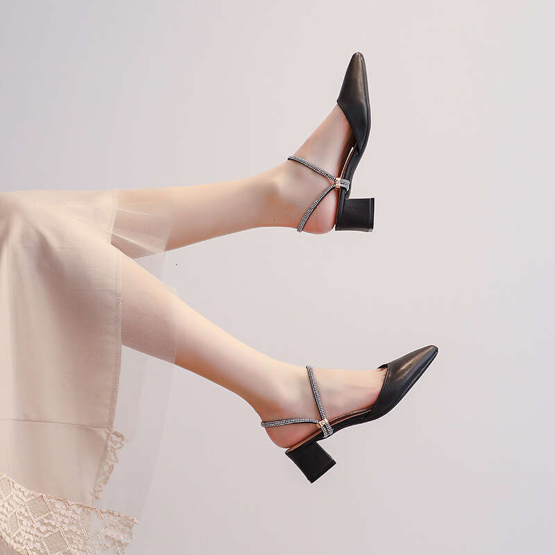 2025 New Spring Summer Closed-Toe Sandals Women, Mid-Heel Chunky Heel Fairy Style Fashion Rhinestone Two-Way Wear Slippers for Women