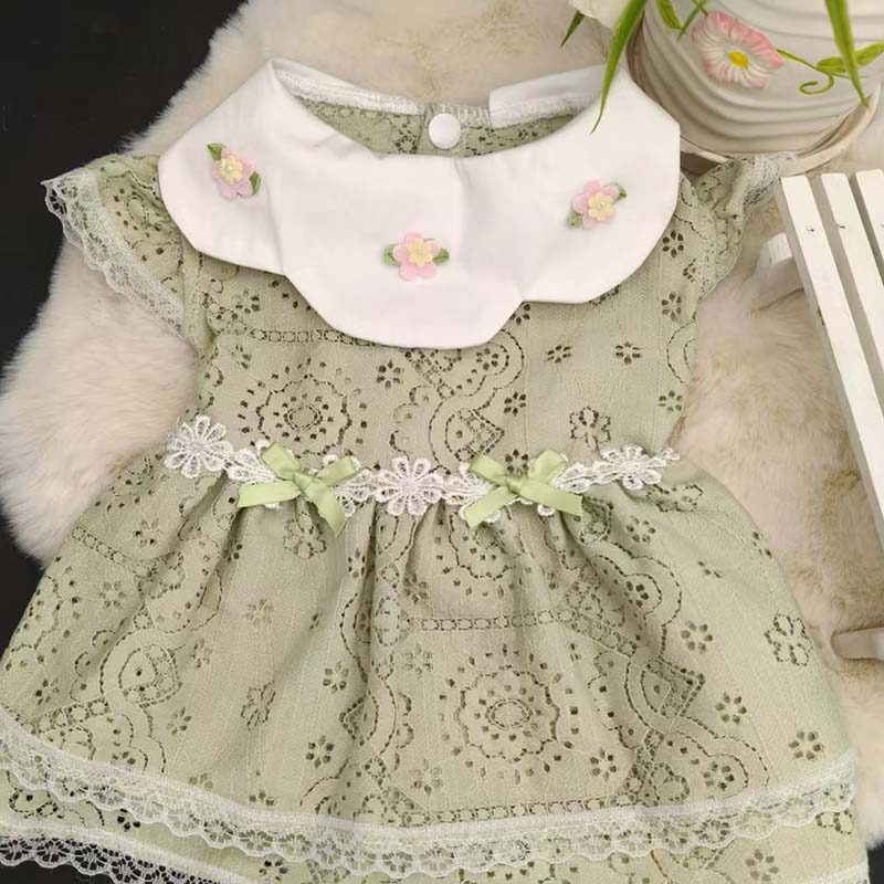 Pet Green Small Flower Hollow Skirt Trendy Thin Design