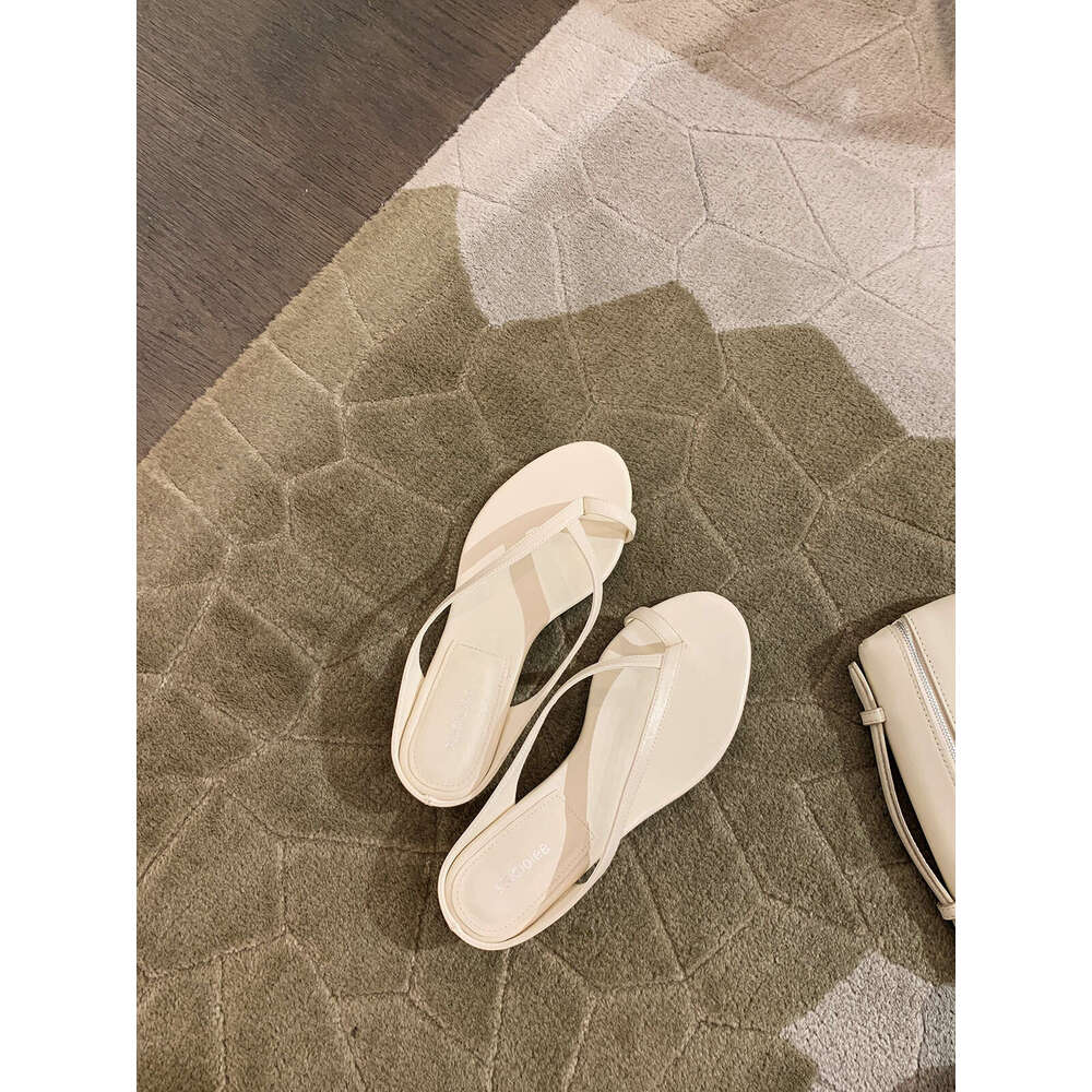 Grape Mom Studiolee New Minimalist Thin Strap Pointed Round Open Toe Chunky Heel Versatile Outdoor Summer Sandals for Women