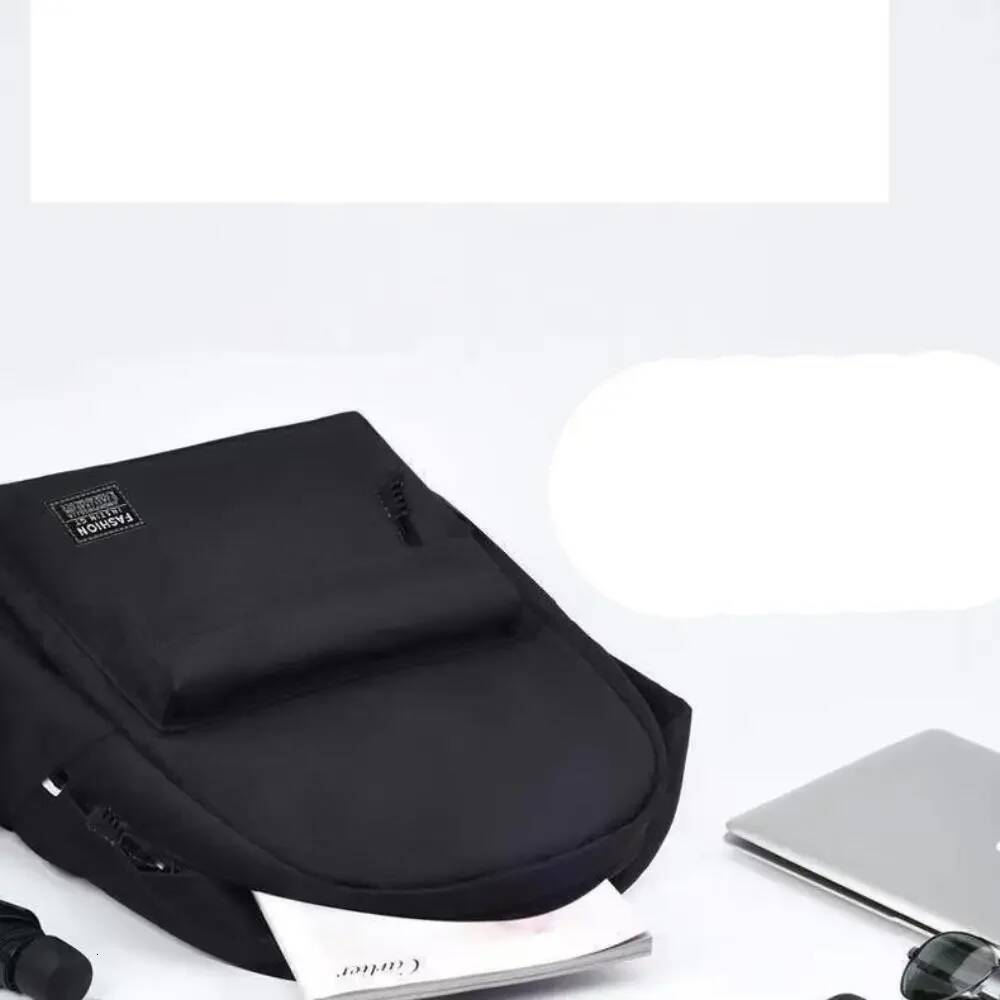 High Quality School Student Large Capacity Travel Fashion Oxford Cloth Trendy Computer Bag Backpack Washable