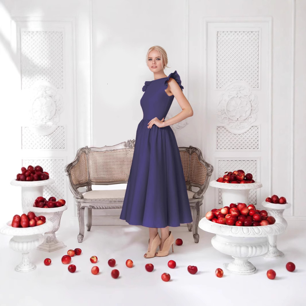 Princess dress with flying sleeves and milk silk skirt