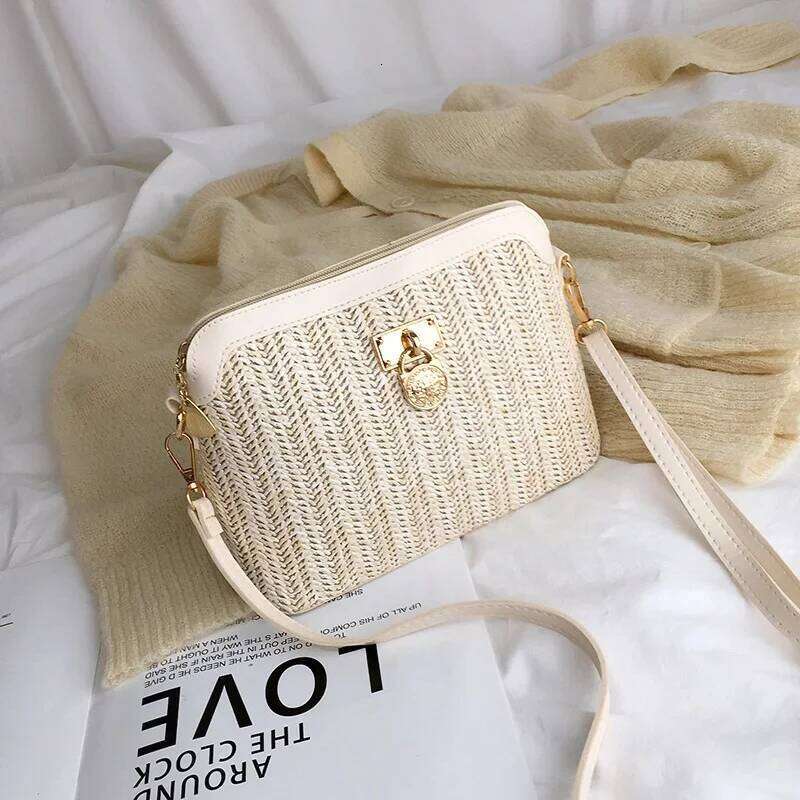 Casual Chains Straw Bucket 2024 Women Summer Messenger Rattan Bags Beach Lady Travel Purses And Handbags Shoulder Bag