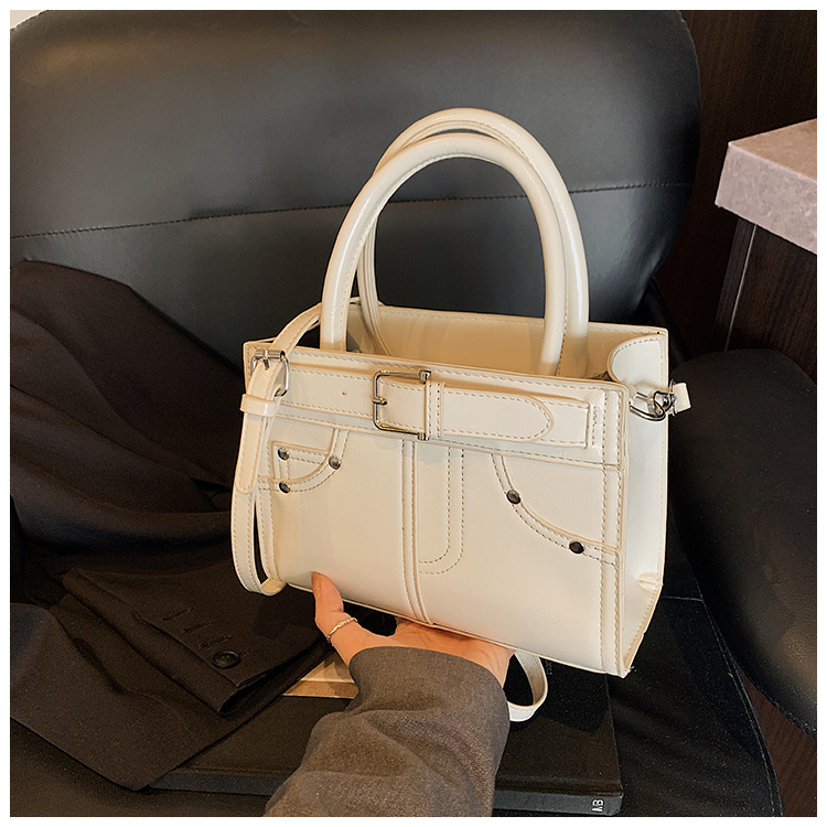 Top brand high-quality new free delivery designer bag, high-end handbag 2025 new multifunctional fashion handbag, new free delivery designer bag