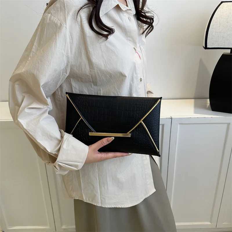 Fashion Stone Patten Womens Clutch Bag PU Leather Envelope Bag Ladies Party Banquet Evening Bag Purse Elegant Wedding Handbags W250527