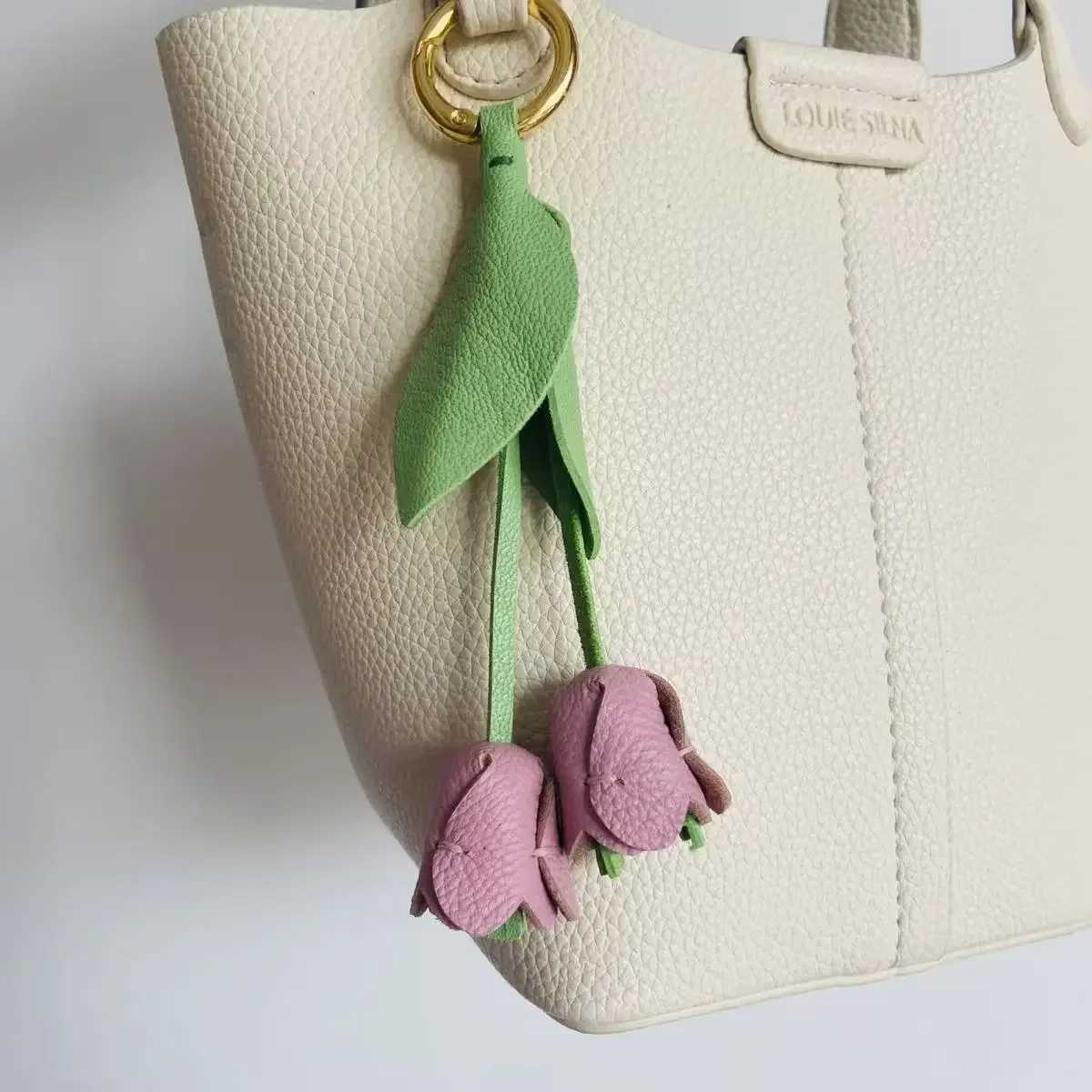 Handmade Tulip Niche Design Keychain Bag Decoration Exquisite Gift W250526