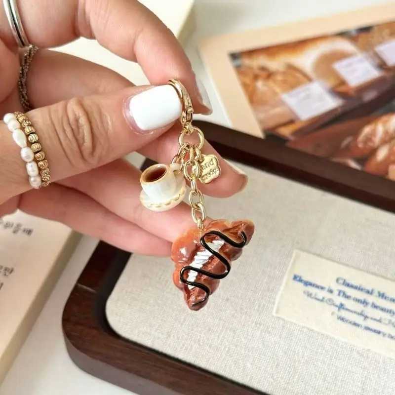 Cute Egg Tarts Pendant Keychain For Car Keys Accessories Creative Coffee And Bread Food Design Keyrings For Mobile Phone Chain W250526