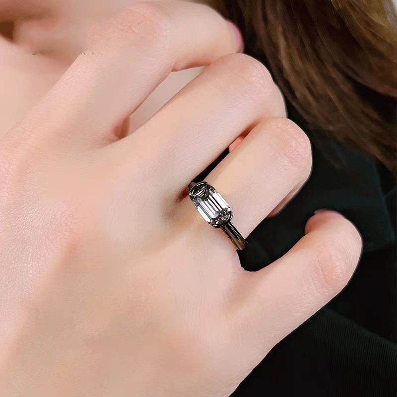 Choucong Brand Wedding Rings Luxury Jewelry Genuine 100% 925 Sterling Silver Black Asscher Cut Grey Lab Moissanite Diamond Party Women Retro Band Ring