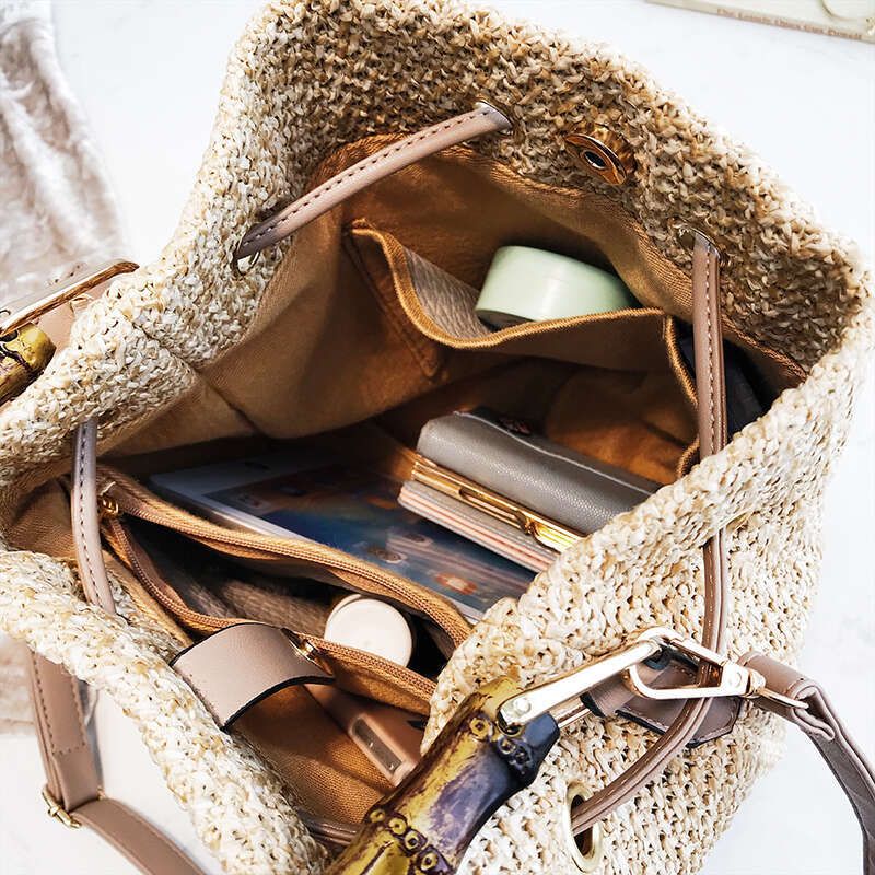 Spring Summer Straw Woven Small for Women 2025 New Trend Korean Version Versatile Crossbody Shoulder Fashion Handheld Drawstring Bucket Bag