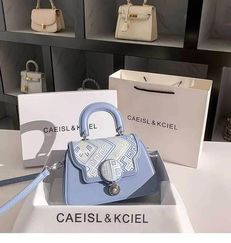 Blue Color Fashion Embroidery Square High Quality Textured Leather Clutch Purse Women Handbag Shoulder Crossbody Bag