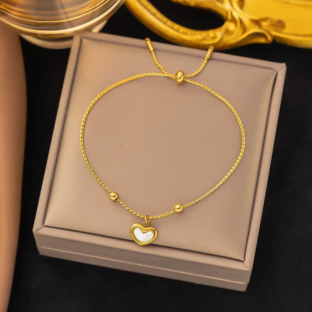 316L Stainless Steel Fashion Upscale Jewelry Heart Natural Shell Drawstring Adjustable Length Charm Snake Chain Bracelets For Women W250526