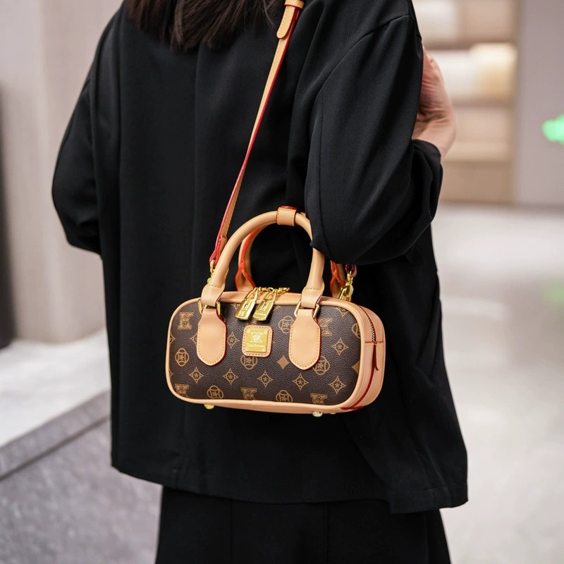 New Fashion designer bag 2025 square saddle bag for women high quality bag handbag shoulder cross body colorful bag