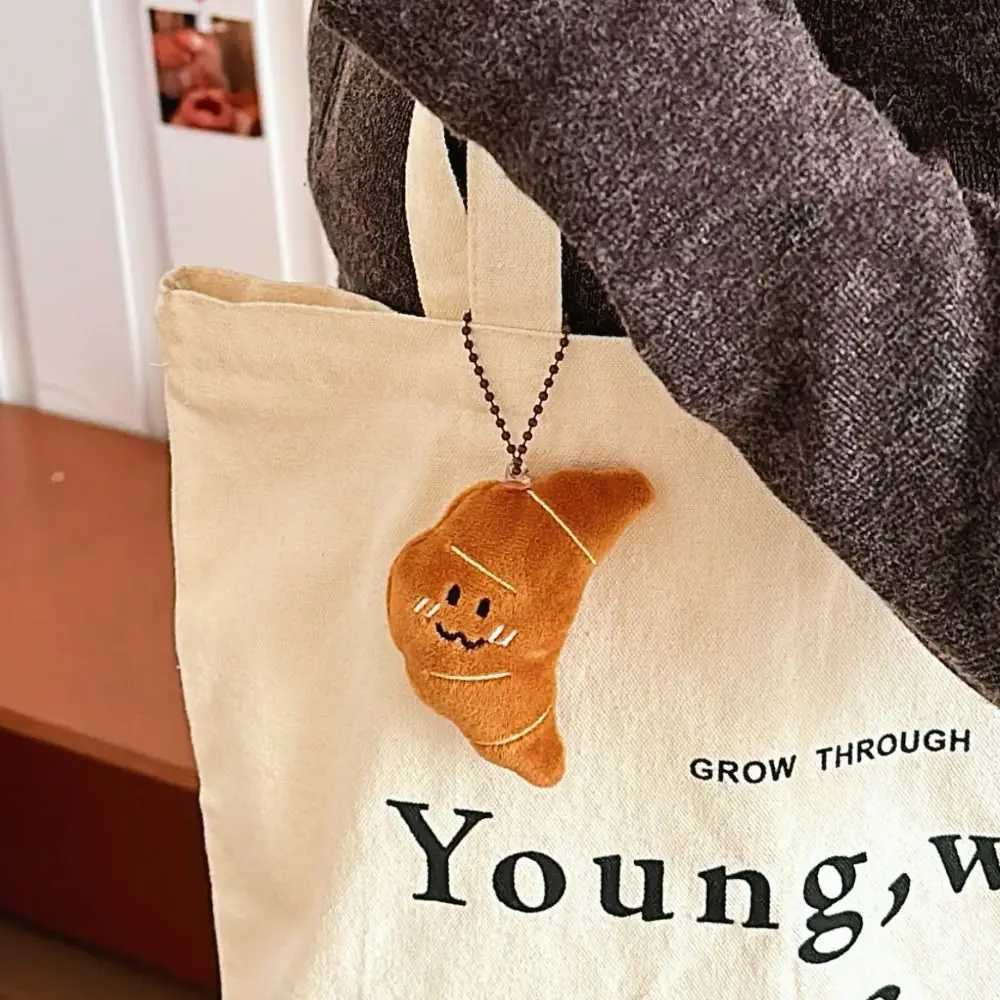 Creative Cartoon Food Plush Keychain Potato Croissant Tomato Plush Key Chain Plush Stuffed Toys Bag Pendant Hanging Accessory W250526