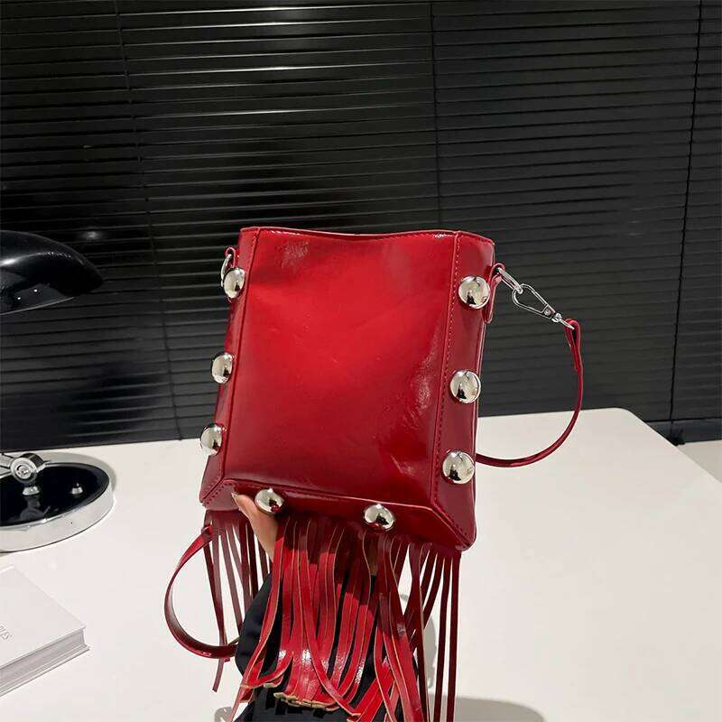 Women's Bags Designer Tassel Hasp Shoulder Solid Color Rivet Top Quality Women's Bags Popular Versatile Portable Phone Purse Crossbody Bag