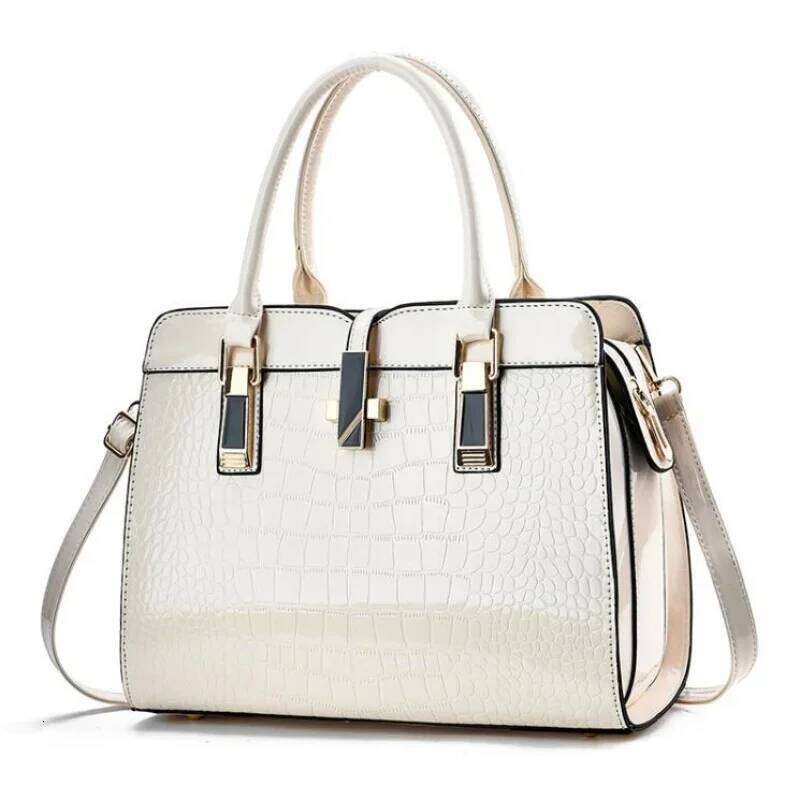 2024 Casual Totes Bags Large Capacity Handbag Shoulder Shopping Women's Trend Crossbody Bag