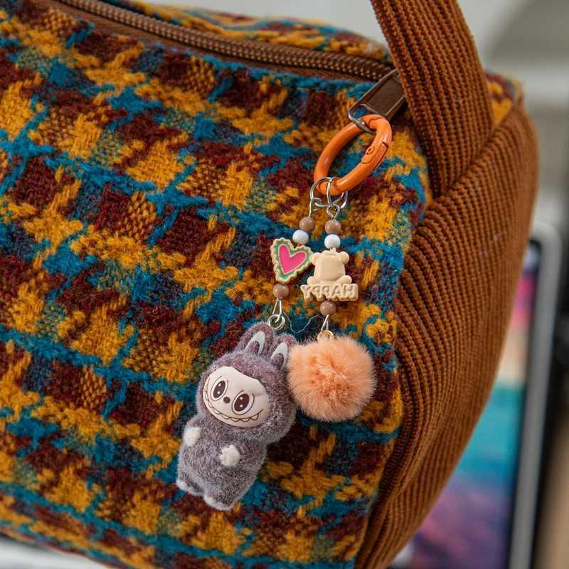 Kawaii Labubu Keychain Bag Cell Phone Charm Key Chain Cartoon Plush Labubu Backpack Hanging Pendants Students Kids Fridens Gifts W250526