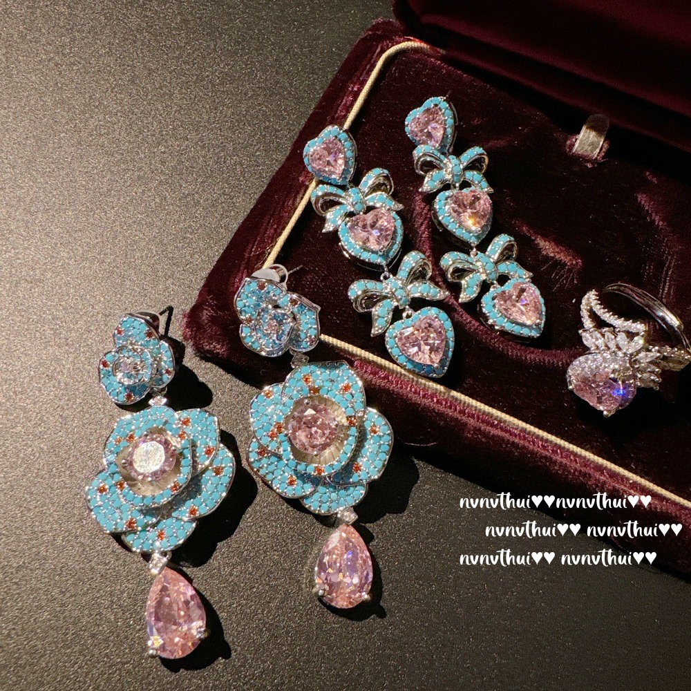 Austrian Court-Inspired Camellia Gemstone Earrings - Vintage 18K Gold Plated Argyle Pink Heart Enamel Drop Earrings