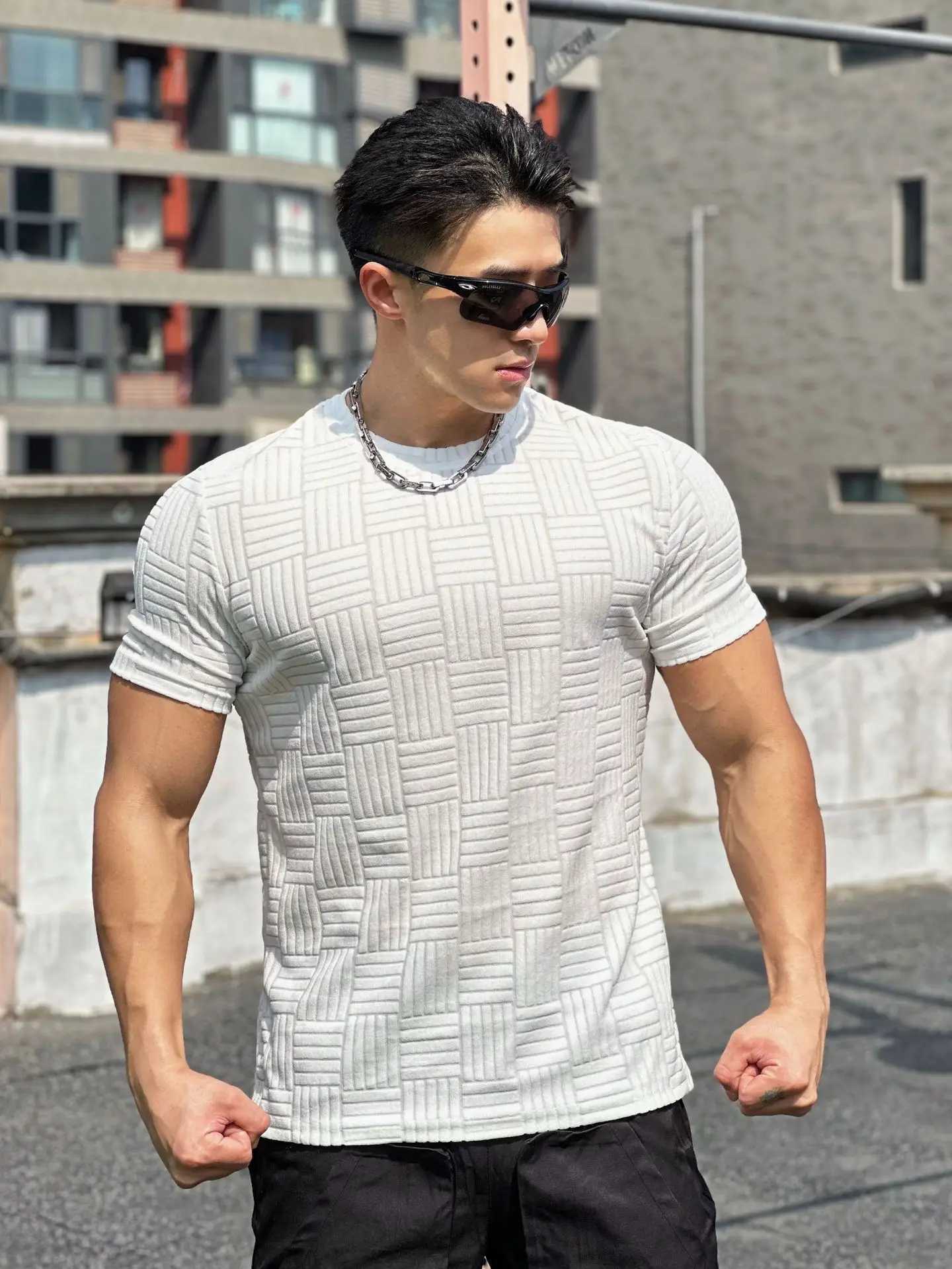 Spring And Summer New Muscle Sports Semi-Tight Fitness Short Sleeve Mens Basketball Running Training Terry Cloth Sports T-Shirt Z250527